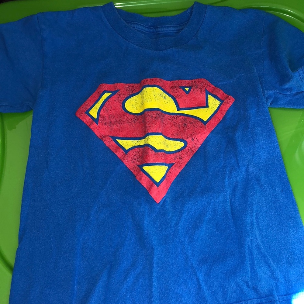 ⭐️Boys Super Man T Shirt XS